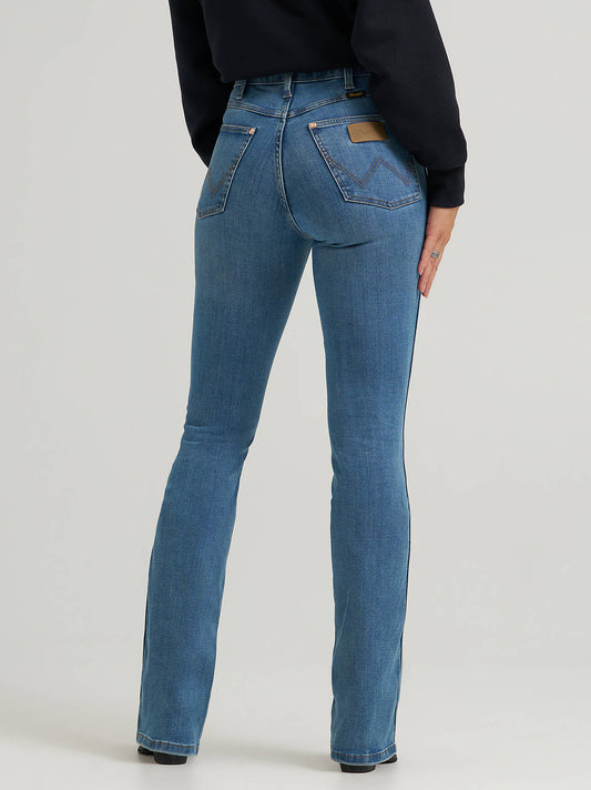 Lainey Wilson Boot Huggers Jean