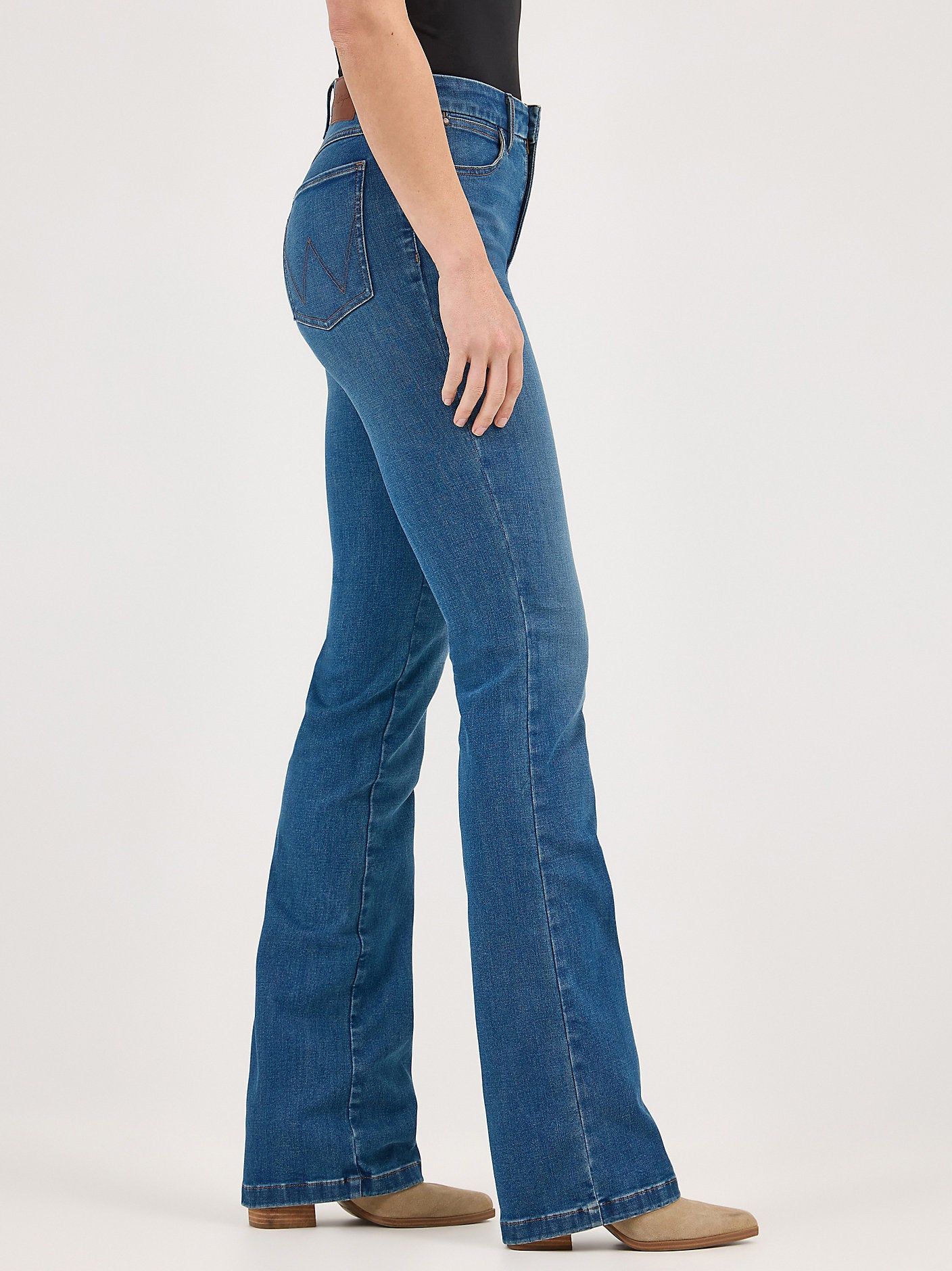 Women's Bespoke High Rise Bootcut Jean