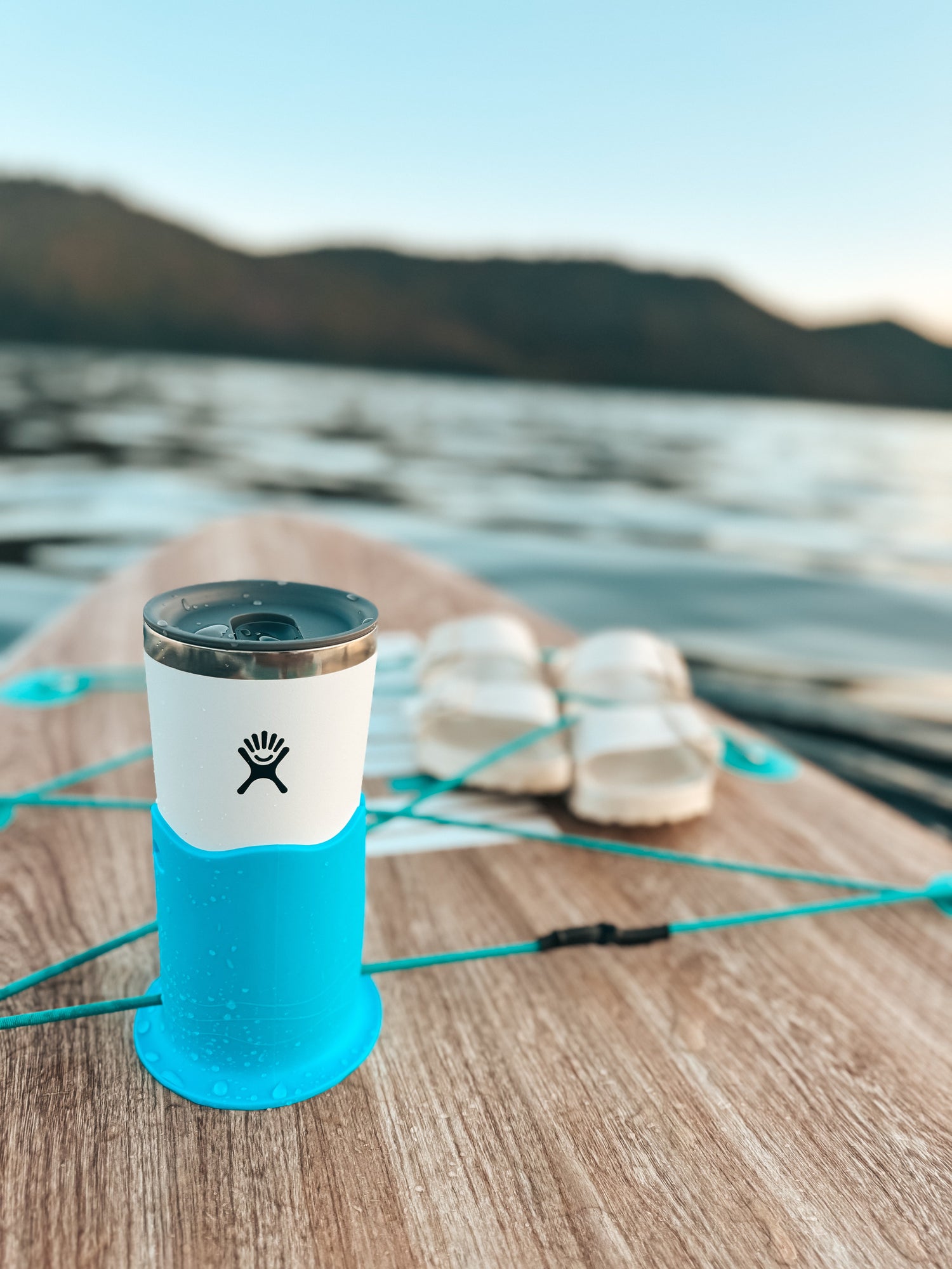 HYDRO FLASK