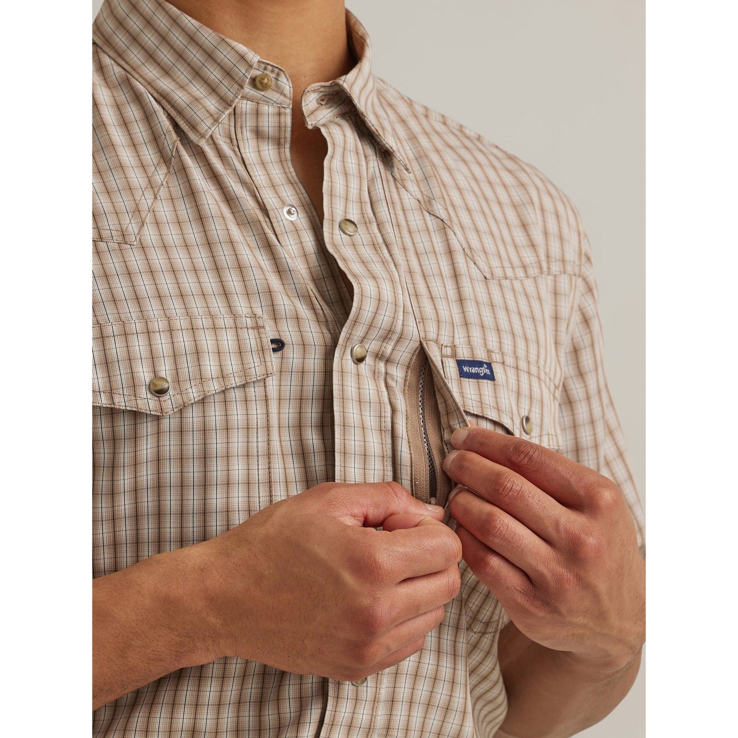 Men's Performance Snap Short Sleeve Plaid