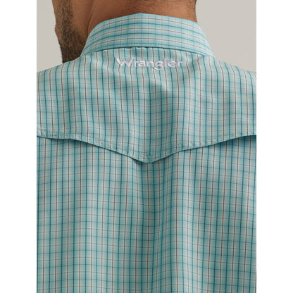 Men's Performance Snap Short Sleeve Plaid