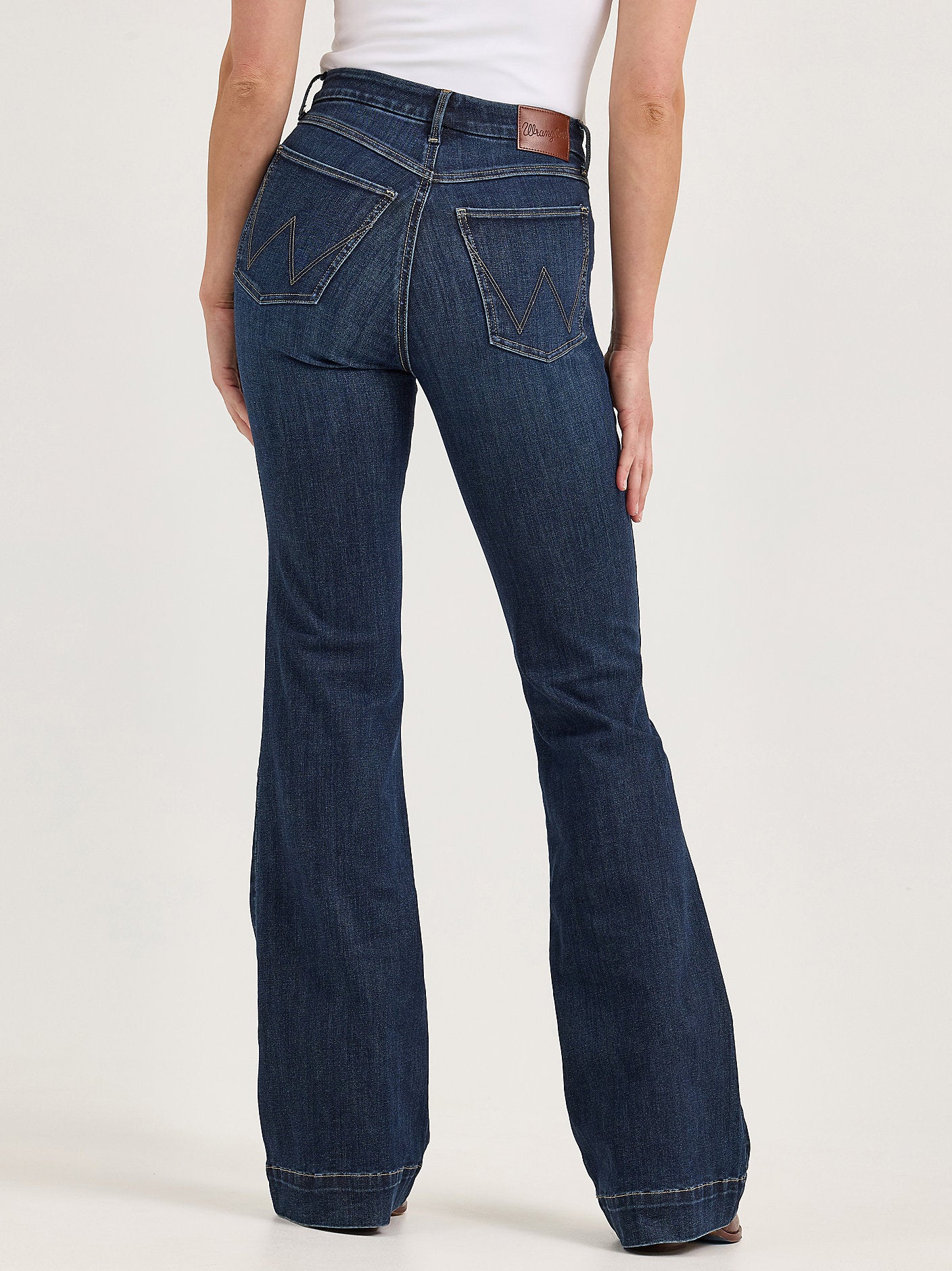 Women's Bespoke High Rise Bootcut Jean