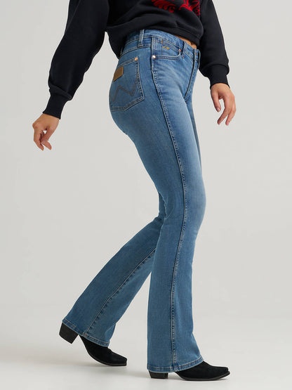 Lainey Wilson Boot Huggers Jean