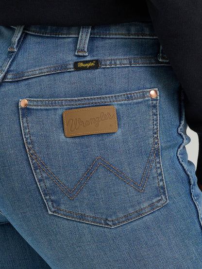 Lainey Wilson Boot Huggers Jean