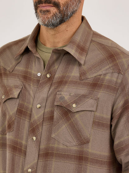 Men's Wrangler Retro Flannel Long Sleeve Snap
