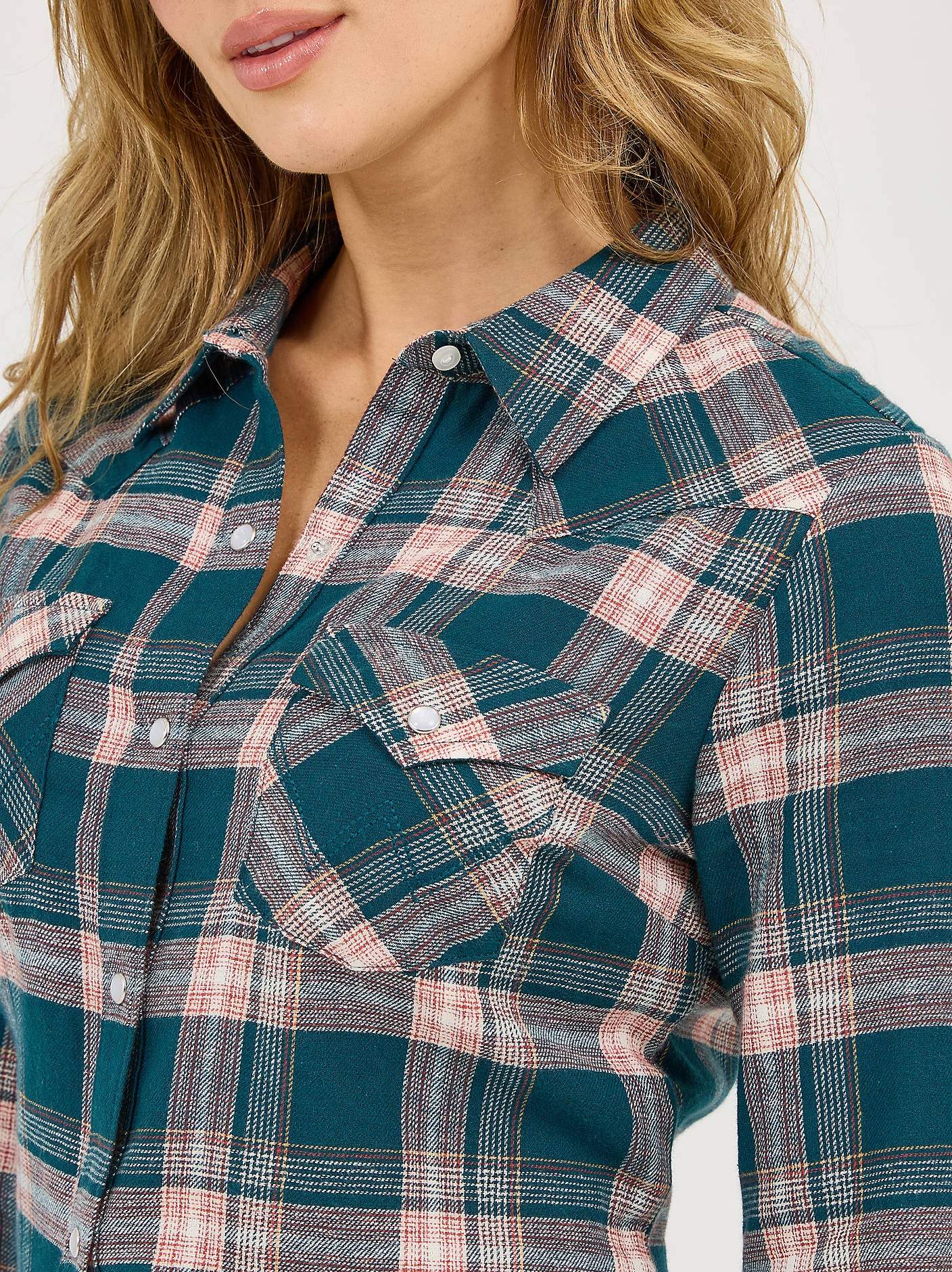 Women's Essential Retro Flannel Shirt