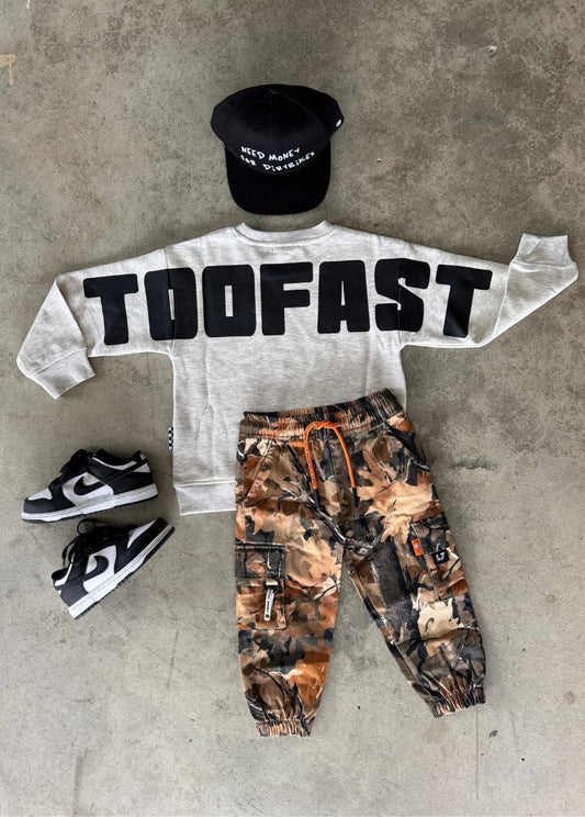 Too Fast Crewneck-GREY