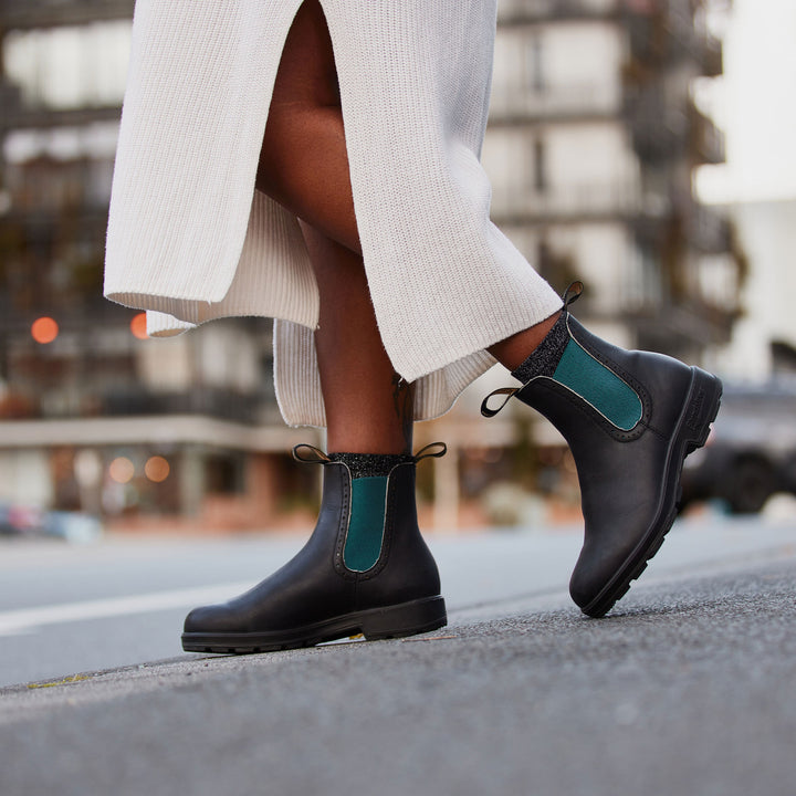 2320 Womens High Top - Black w/Green Elastic