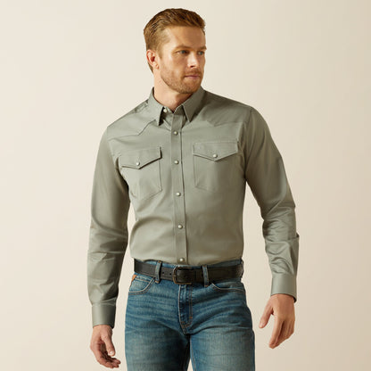 Men's Solid Twill Fitted Snap