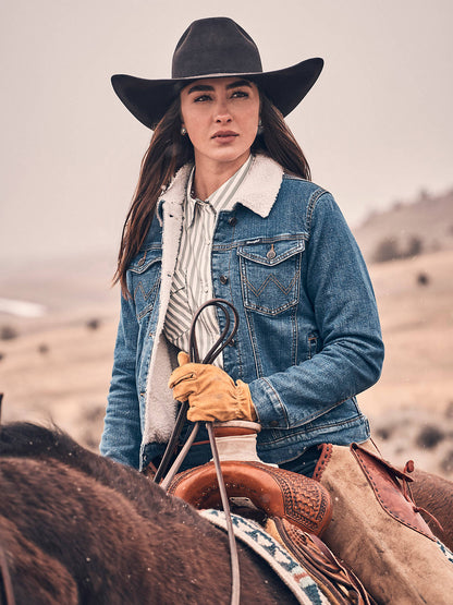 Women's Retro Sherpa Lined Denim Jacket