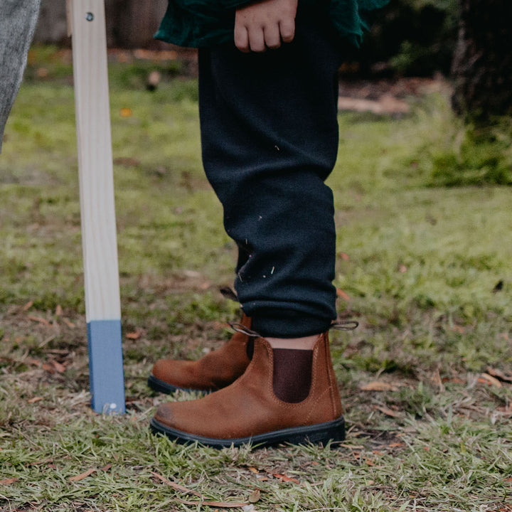 1563 Youth Saddle Brown